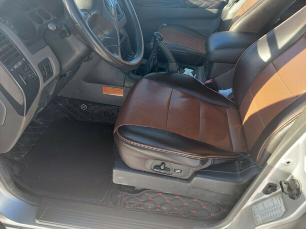 Mitsubishi Pajero III, 7 мест, 2000 г.