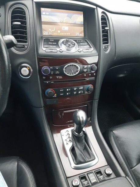 Infiniti EX, 2010 г.