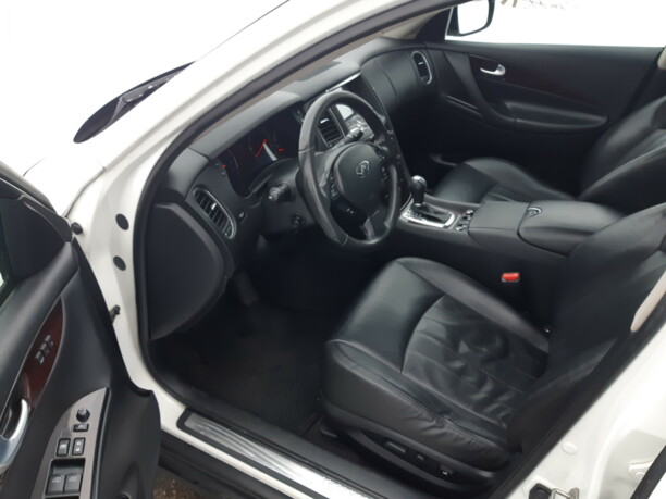 Infiniti EX, 2010 г.