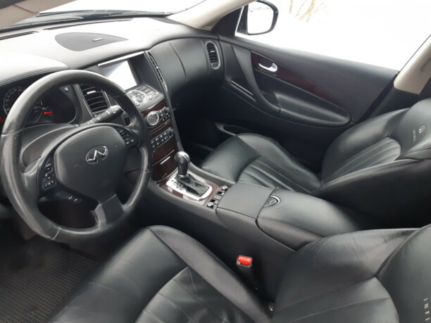 Infiniti EX, 2010 г.