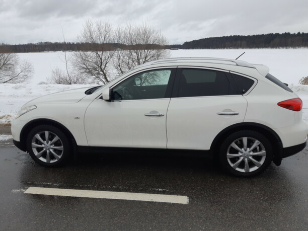 Infiniti EX, 2010 г.