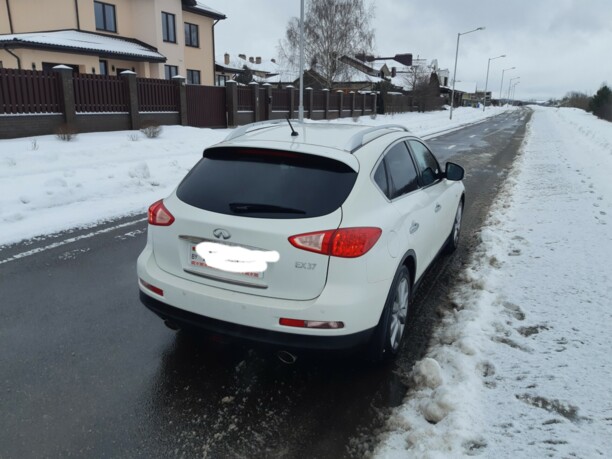 Infiniti EX, 2010 г.
