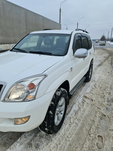 Toyota Land Cruiser Prado J120, 7 мест, 2009 г.
