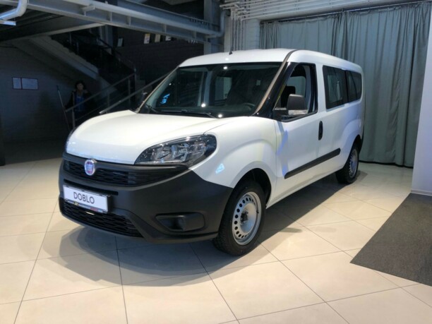 Fiat Doblo II · Рестайлинг, 7 мест, 2021 г.
