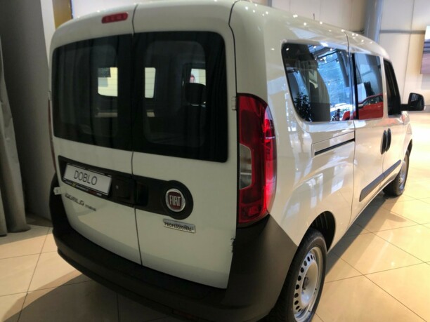 Fiat Doblo II · Рестайлинг, 7 мест, 2021 г.