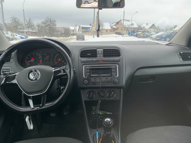 Volkswagen Polo Sedan I · Рестайлинг, 2015 г.