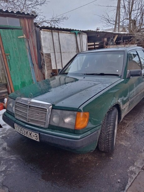 Mercedes-Benz E-Класс W124, S124, C124, A124, 1988 г.