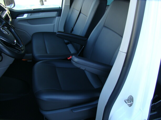 Volkswagen Caravelle T6, 2017 г.