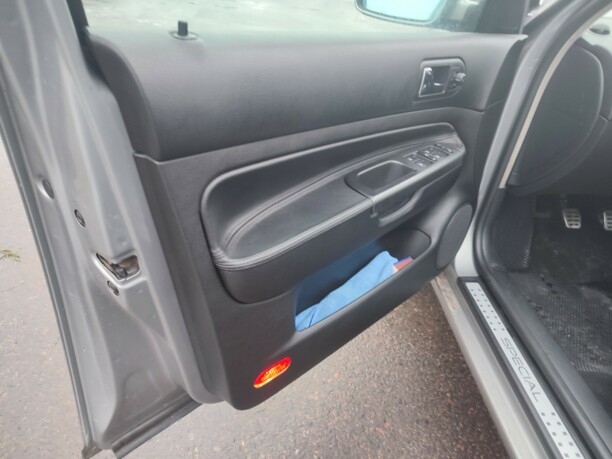 Volkswagen Golf IV, 2001 г.