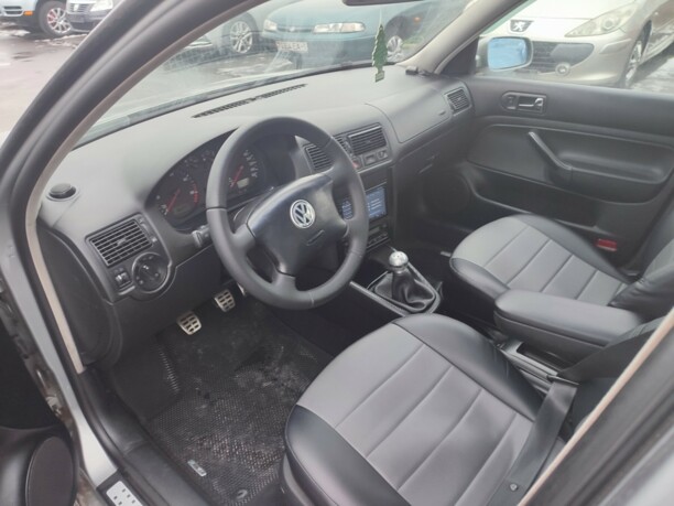 Volkswagen Golf IV, 2001 г.
