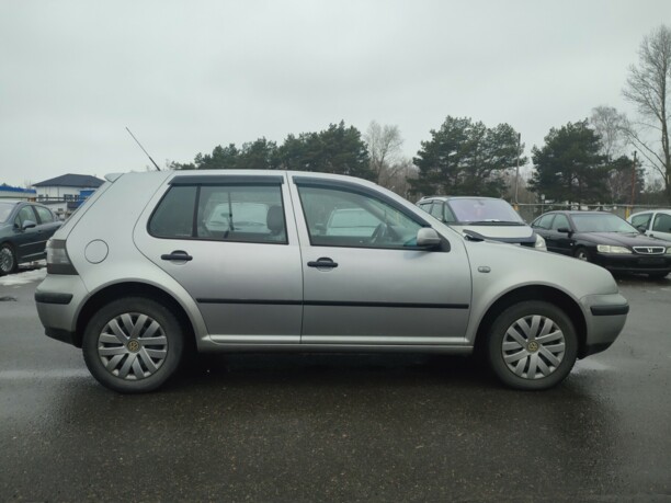 Volkswagen Golf IV, 2001 г.