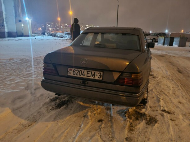 Mercedes-Benz E-Класс W124, S124, C124, A124, 1993 г.
