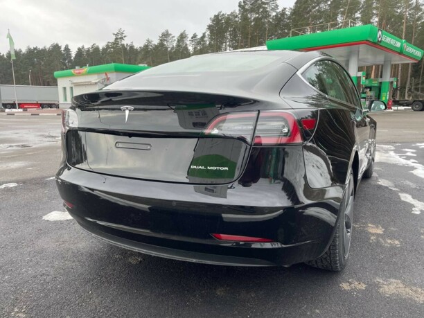 Tesla Model 3, 2020 г.