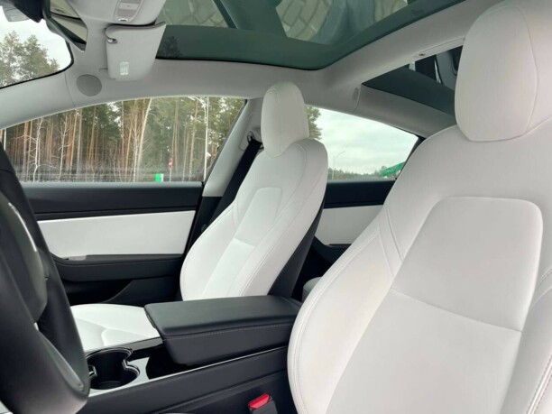 Tesla Model 3, 2020 г.
