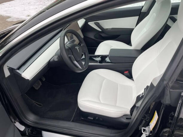 Tesla Model 3, 2020 г.
