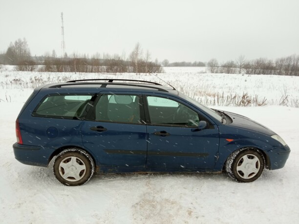 Ford Focus I · Рестайлинг, 2001 г.