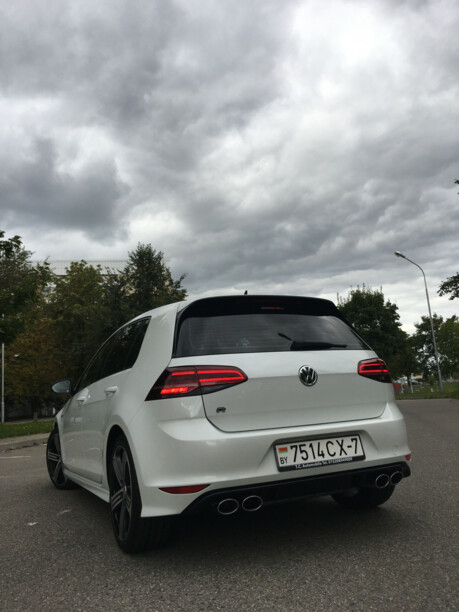Volkswagen Golf R VII, 2015 г.