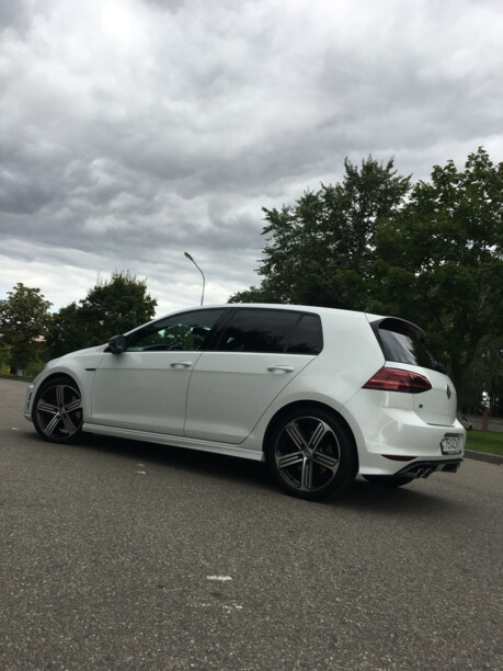 Volkswagen Golf R VII, 2015 г.