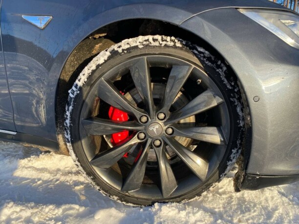 Tesla Model S I, 2015 г.