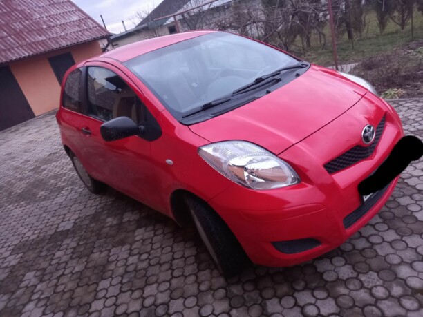 Toyota Yaris II (XP9) · Рестайлинг, 2009 г.