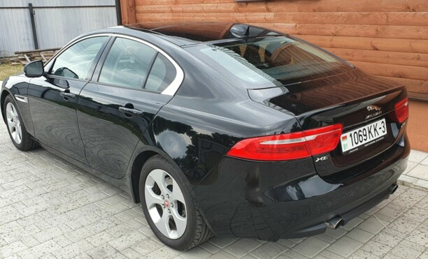 Jaguar XE I, 2016 г.