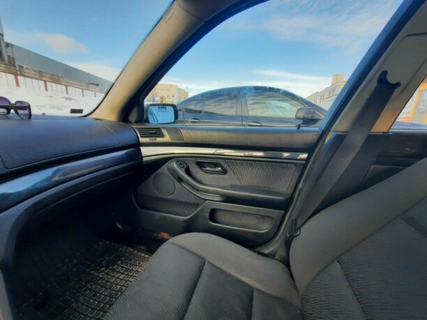 BMW 5 серия E39, 2001 г.