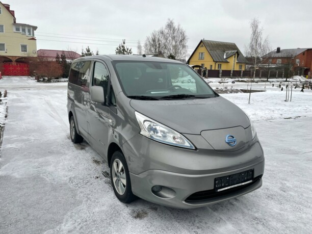 Nissan NV200, 2018 г.