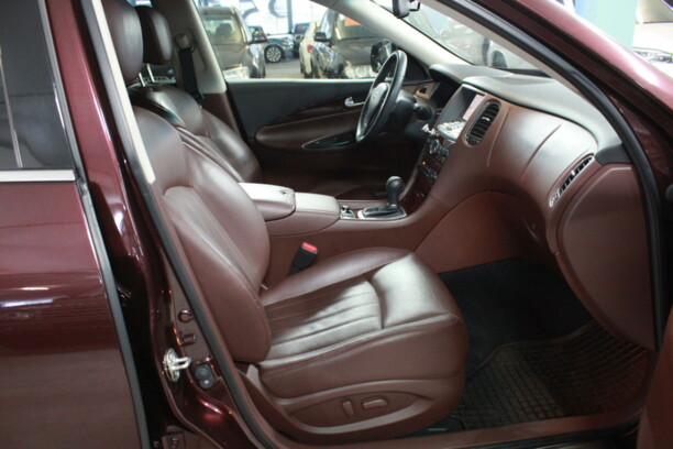 Infiniti QX50 J50 · Рестайлинг, 2016 г.