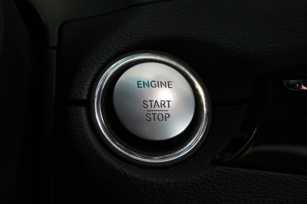 Mercedes-Benz E-Класс W212, S212, C207, A207, 2010 г.
