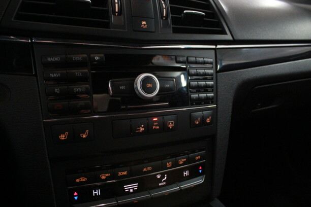 Mercedes-Benz E-Класс W212, S212, C207, A207, 2010 г.