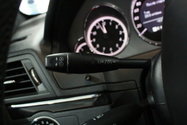 Mercedes-Benz E-Класс W212, S212, C207, A207, 2010 г.