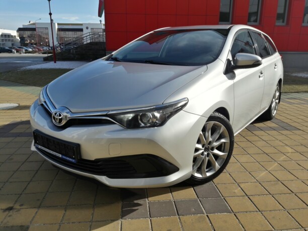 Toyota Auris II (E180) · Рестайлинг, 2018 г.
