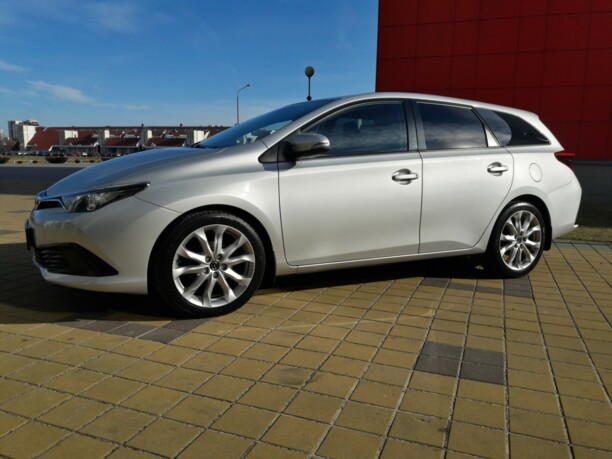 Toyota Auris II (E180) · Рестайлинг, 2018 г.