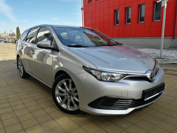 Toyota Auris II (E180) · Рестайлинг, 2018 г.