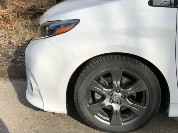 Toyota Sienna III (XL30), 7 мест, 2017 г.