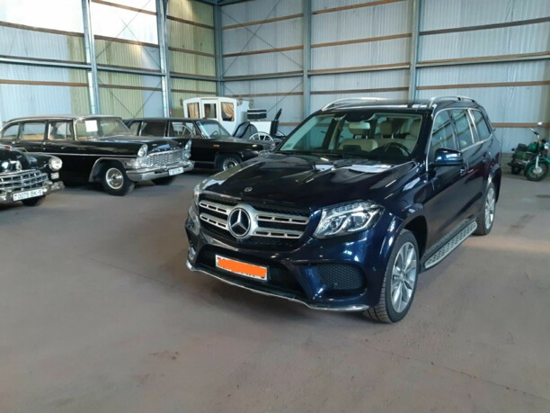 Mercedes-Benz GLS X166, 7 мест, 2018 г.