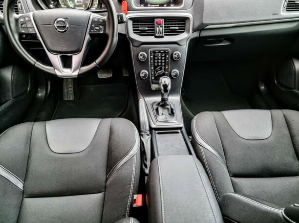 Volvo V40 II · Рестайлинг, 2018 г.