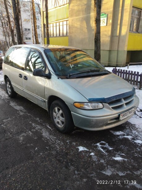 Dodge Caravan III, 7 мест, 2000 г.