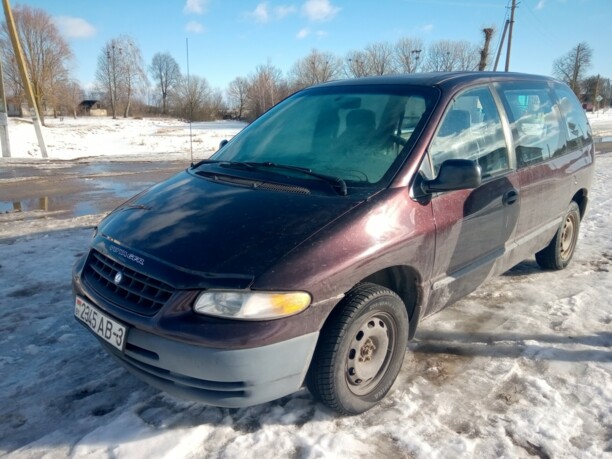 Chrysler Voyager III, 7 мест, 1997 г.