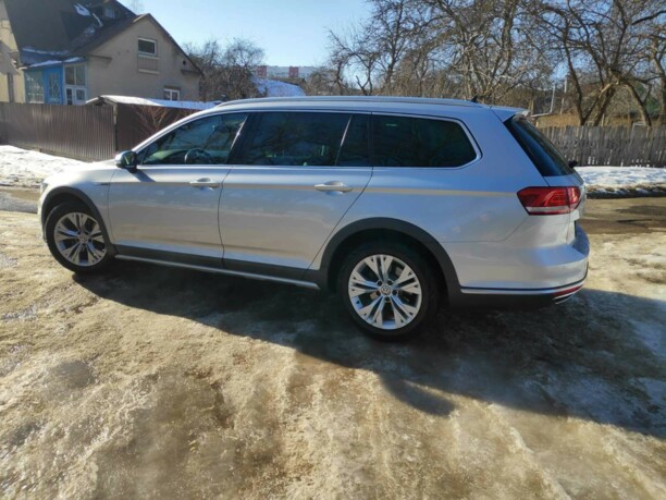 Volkswagen Passat Alltrack B8, 2017 г.