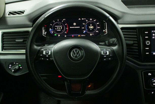 Volkswagen Teramont, 7 мест, 2019 г.