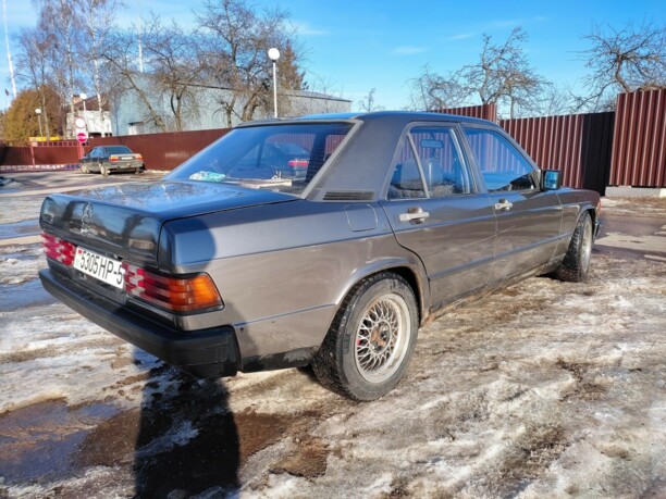 Mercedes-Benz 190 (W201), 1985 г.