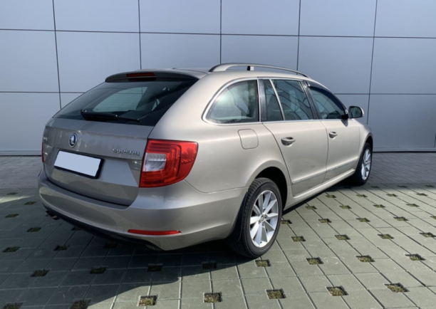 Skoda Superb II · Рестайлинг, 2014 г.
