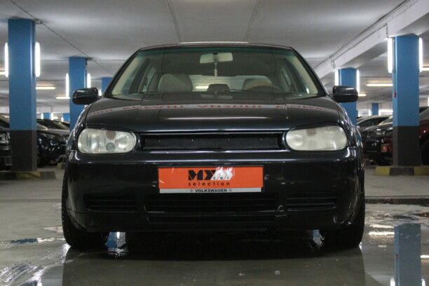 Volkswagen Golf IV, 2001 г.