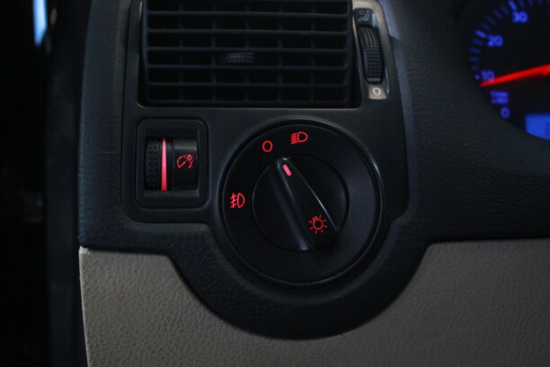 Volkswagen Golf IV, 2001 г.