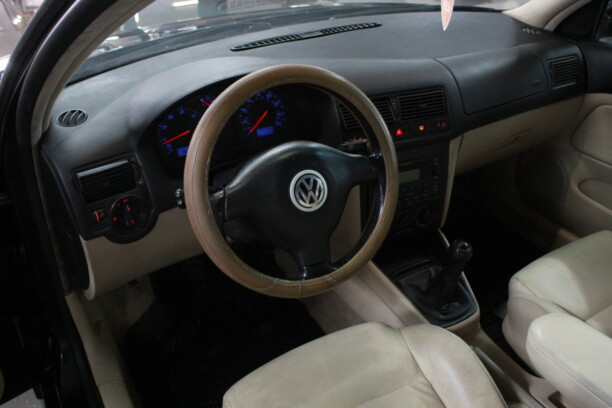 Volkswagen Golf IV, 2001 г.
