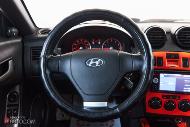 Hyundai Tiburon GK, 2002 г.