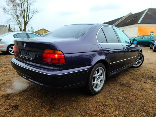 BMW 5 серия E39, 1996 г.