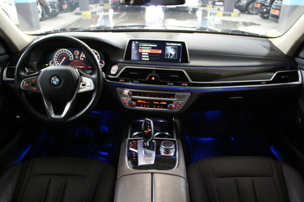 BMW 7 серия G11, 2017 г.