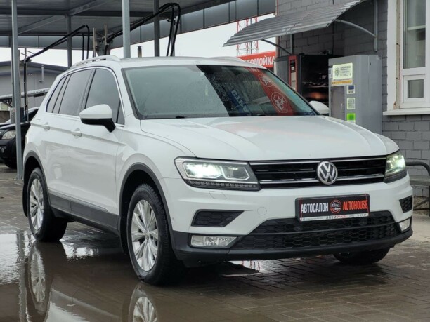 Volkswagen Tiguan II, 2017 г.